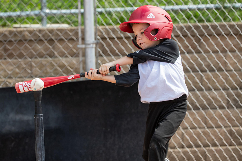 How To Buy A Tee Ball Bat Pro Tips By Dick S Sporting Goods