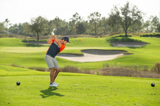 golfer attacking a narrow fairway