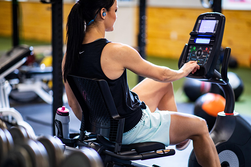 exercise bike with built in workouts