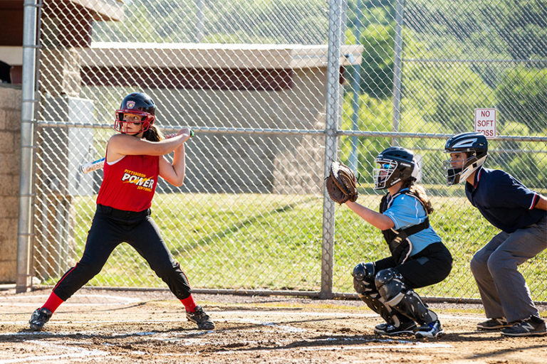 Choosing the Right Softball Bat PRO TIPS By DICK'S Sporting Goods